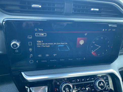 Used 2022 GMC Sierra 1500 Denali image 16