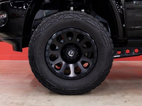 Used 2020 RAM 2500 Limited image 9