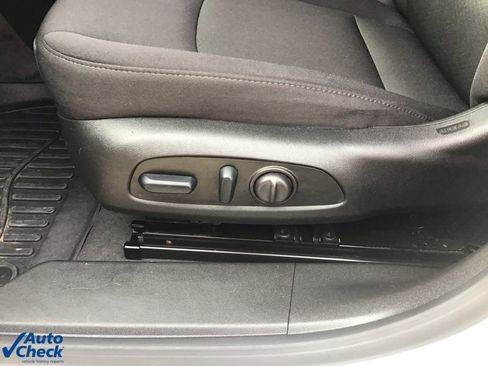 Used 2024 Chevrolet Malibu RS image 28