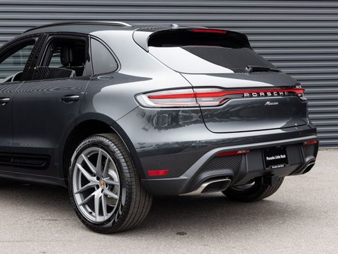 New 2026 Porsche Macan image 11