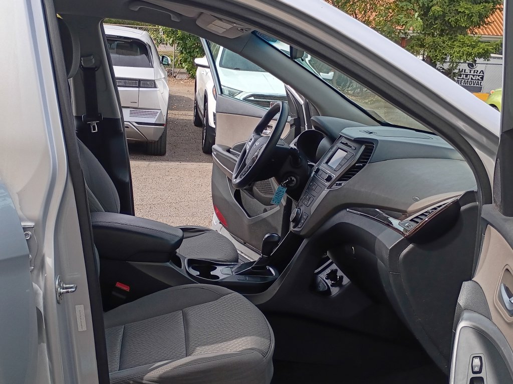 Used 2018 Hyundai Santa Fe Sport AWD/4WD image 19