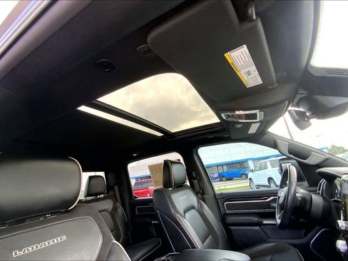 Used 2021 RAM 1500 Laramie image 13