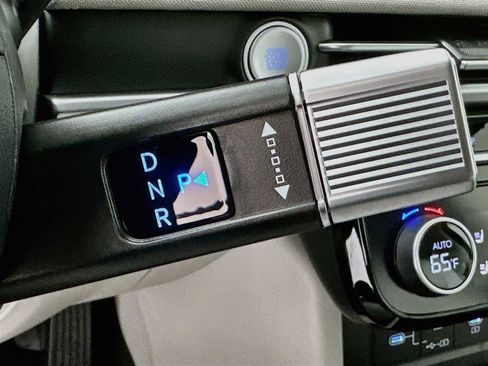 New 2026 Hyundai Tucson Limited FWD image 15