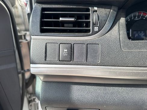 Used 2012 Toyota Camry SE FWD image 16