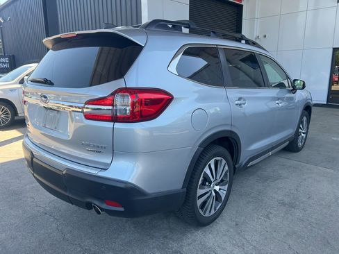 Used 2019 Subaru Ascent Limited w/ Popular Package #3 AWD/4WD image 4