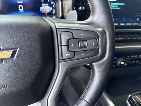 Used 2023 Chevrolet Silverado 1500 LTZ w/ LTZ Premium Package AWD/4WD image 19