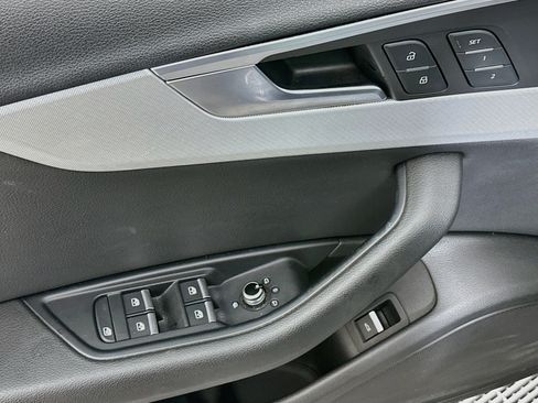 Used 2018 Audi A4 2.0T Ultra Premium w/ Convenience Package FWD image 15
