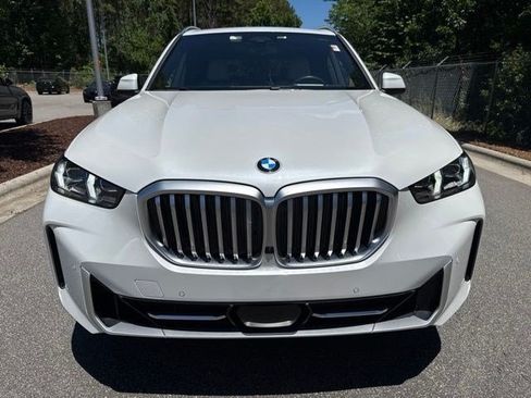Certified 2024 BMW X5 sDrive40i w/ Premium Package RWD image 10