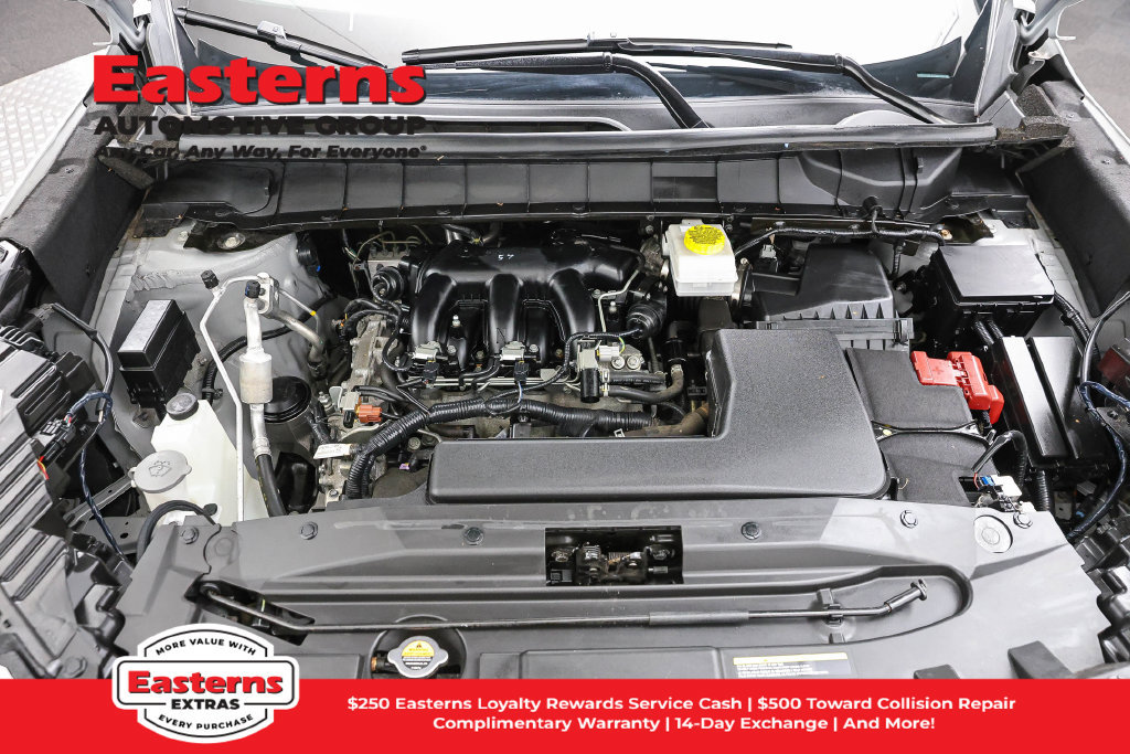 Used 2023 Nissan Pathfinder S AWD/4WD image 8