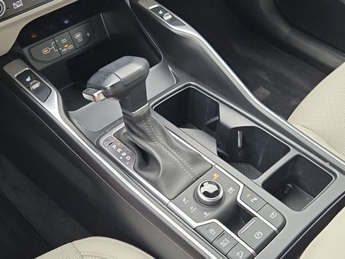 New 2025 Kia Sorento S AWD/4WD image 28