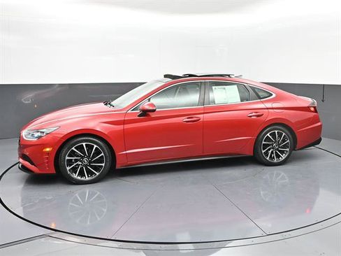 Used 2021 Hyundai Sonata Limited w/ Cargo Package FWD image 32