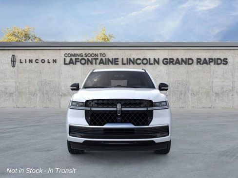 New 2026 Lincoln Navigator L Reserve w/ Jet Appearance Package AWD/4WD image 6