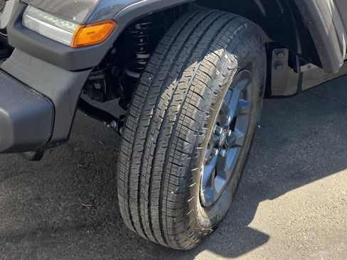 New 2026 Jeep Wrangler Unlimited Sport AWD/4WD image 31