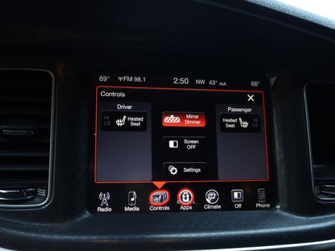 Used 2016 Dodge Charger R/T image 11