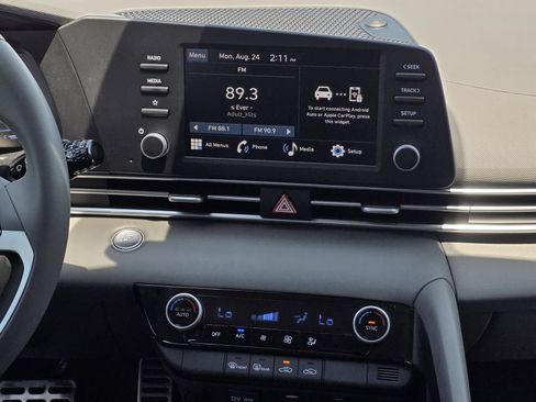 Certified 2026 Hyundai Elantra Sport FWD image 19