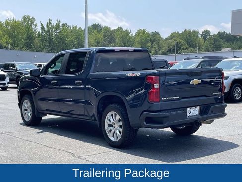 Used 2022 Chevrolet Silverado 1500 Custom AWD/4WD image 6