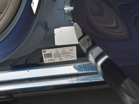 Used 2023 Chevrolet Silverado 1500 ZR2 w/ Technology Package image 39