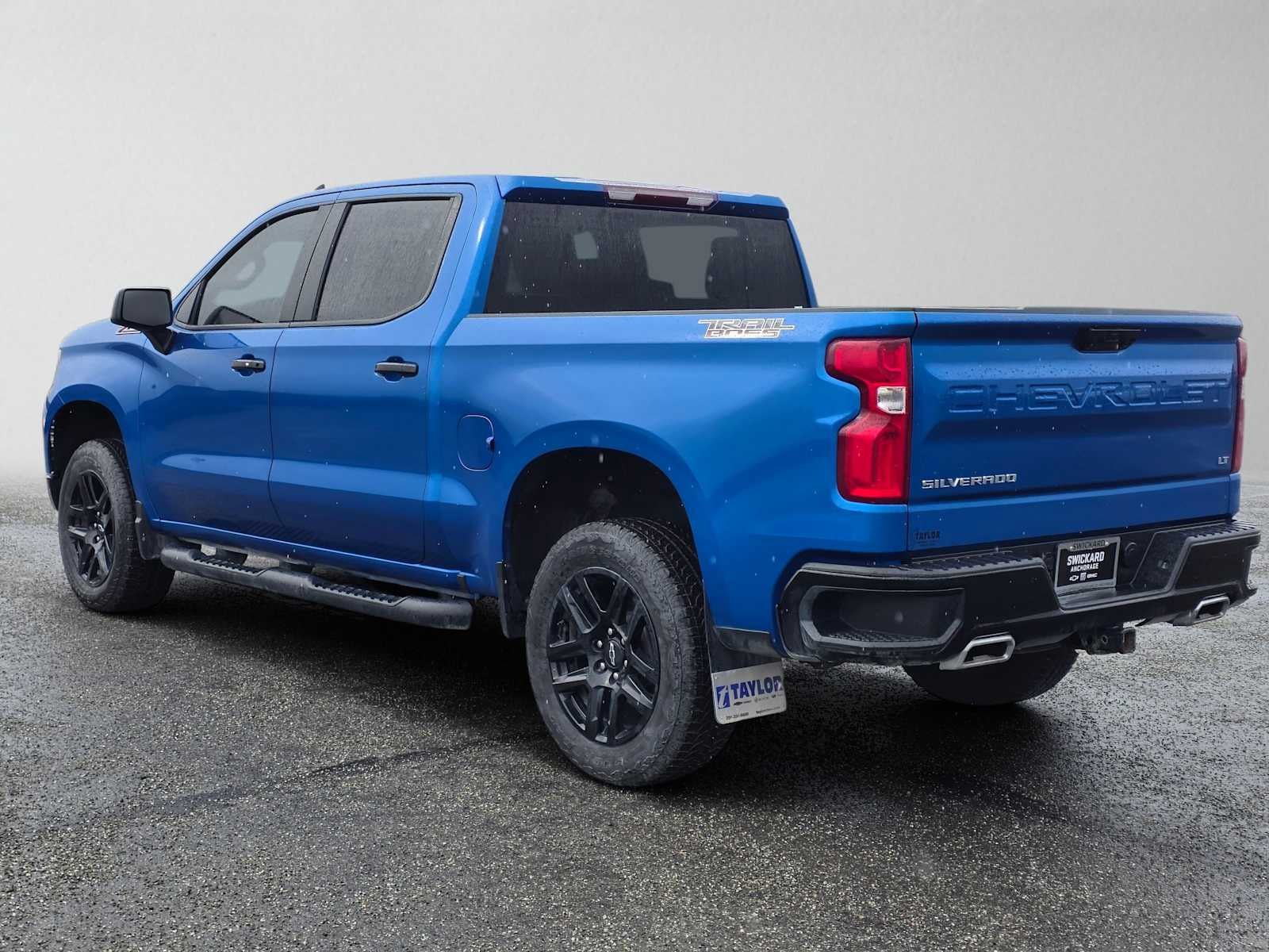 Used 2023 Chevrolet Silverado 1500 LT Trail Boss w/ Protection Package AWD/4WD image 5