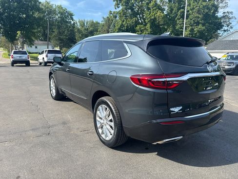 Used 2019 Buick Enclave Essence AWD/4WD image 5