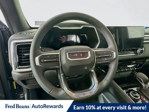 New 2025 GMC Canyon Elevation w/ Convenience Package image 7