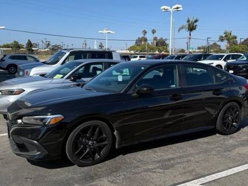 Used 2022 Honda Civic Sport image 1