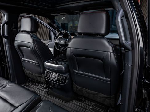 Used 2025 Ford F150 Raptor image 31