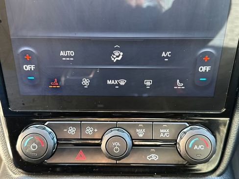 Used 2024 Ford Ranger XLT w/ Equipment Group 301A High image 32