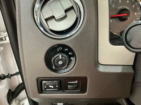 Used 2010 Ford F150 XLT RWD image 21