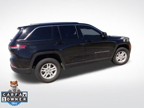 Used 2023 Jeep Grand Cherokee Laredo image 19