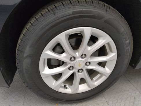 Used 2020 Chevrolet Equinox LT w/ Driver Convenience Package FWD image 31