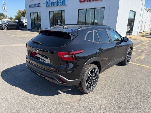 New 2026 Chevrolet Trax RS w/ Driver Confidence Package FWD image 6