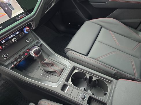 New 2025 Audi Q3 2.0T Premium Plus image 23