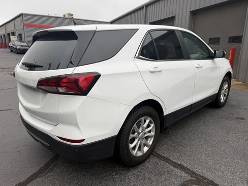 Used 2023 Chevrolet Equinox LT AWD/4WD image 4