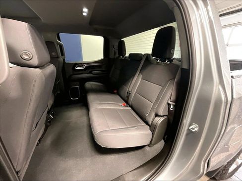 Used 2024 Chevrolet Silverado 1500 LT AWD/4WD image 15