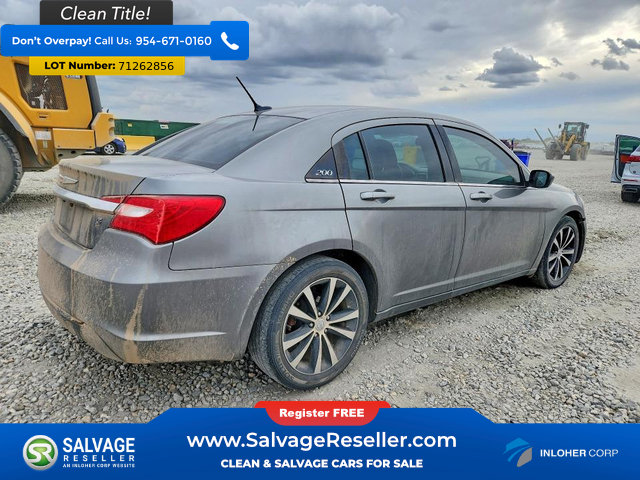 Used 2012 Chrysler 200 S w/ Sun/Sound Group FWD image 4