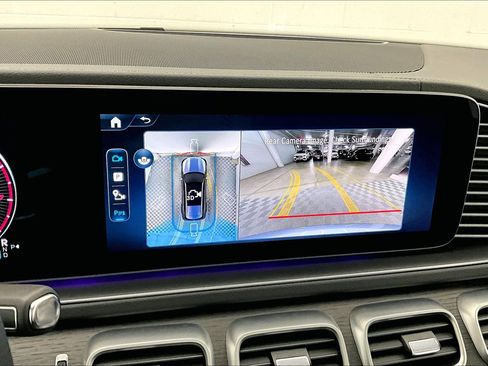 Used 2026 Mercedes-Benz GLS 450 4MATIC image 27