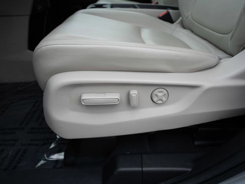 Certified 2025 Honda Odyssey EX-L image 12