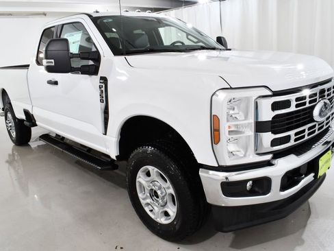 New 2026 Ford F250 XL w/ XL Driver Assist Package image 5
