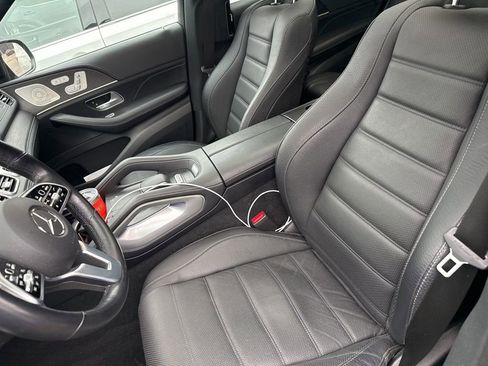 Used 2022 Mercedes-Benz GLS 450 4MATIC image 4