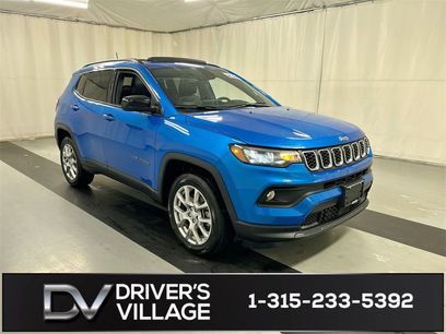 Used 2024 Jeep Compass Latitude w/ Sun and Sound Group