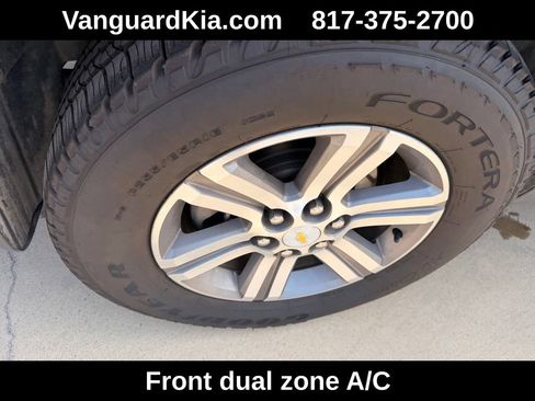 Used 2017 Chevrolet Traverse LT FWD image 10