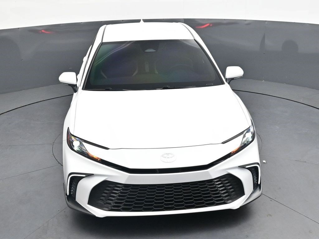 Used 2026 Toyota Camry SE FWD image 28