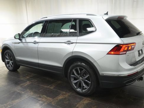 Used 2023 Volkswagen Tiguan SE image 6