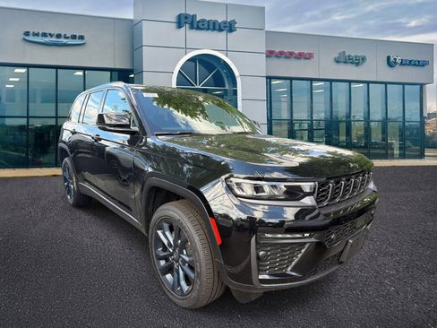 New 2026 Jeep Grand Cherokee Limited AWD/4WD image 1