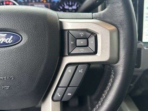 Used 2022 Ford F250 Lariat w/ Lariat Ultimate Package AWD/4WD image 32