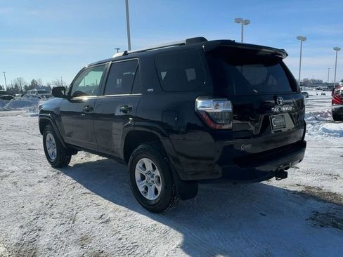 Used 2024 Toyota 4Runner SR5 Premium image 6