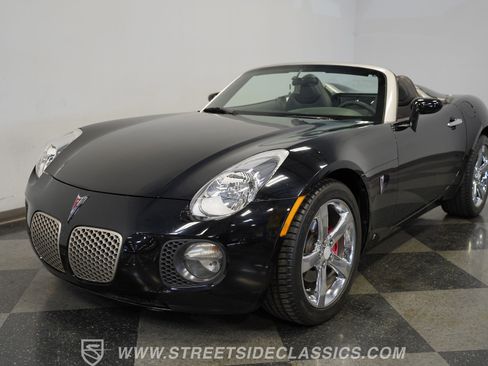 Used 2007 Pontiac Solstice GXP w/ Premium Package RWD image 19
