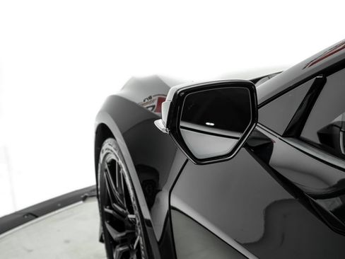 Used 2025 Chevrolet Corvette Z06 w/ Z07 Performance Package RWD image 37