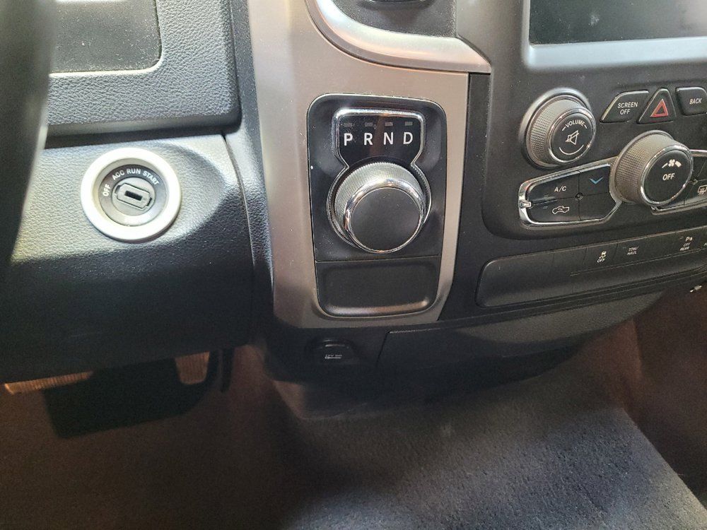 Used 2014 RAM 1500 Big Horn RWD image 26