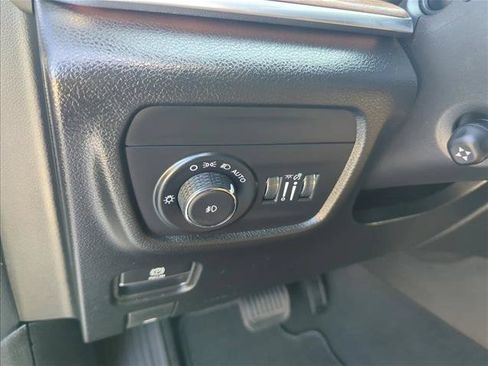Used 2025 Jeep Grand Cherokee L Summit AWD/4WD image 22